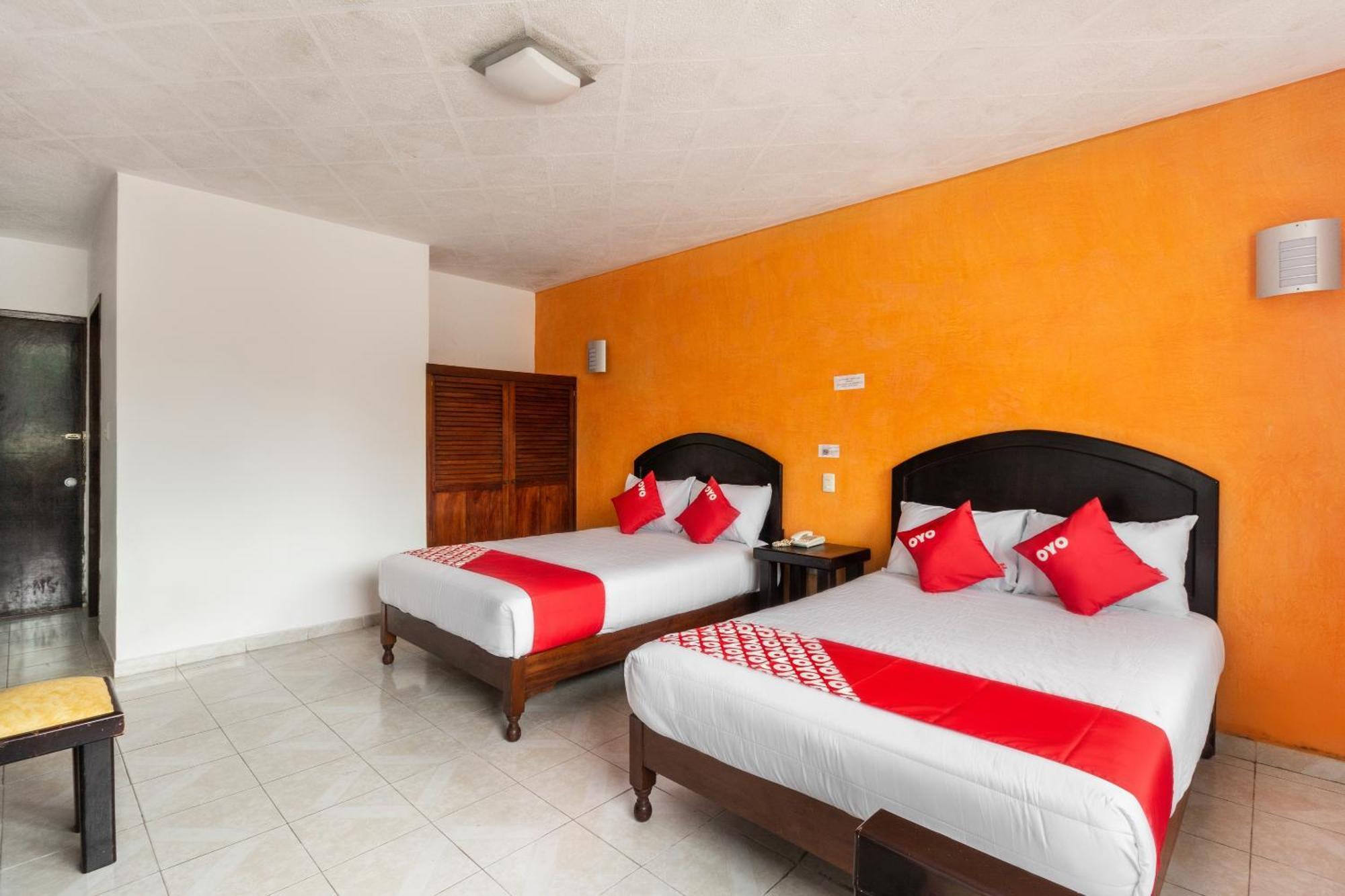 Oyo Hotel Casa Blanca Martínez de La Torre Kültér fotó
