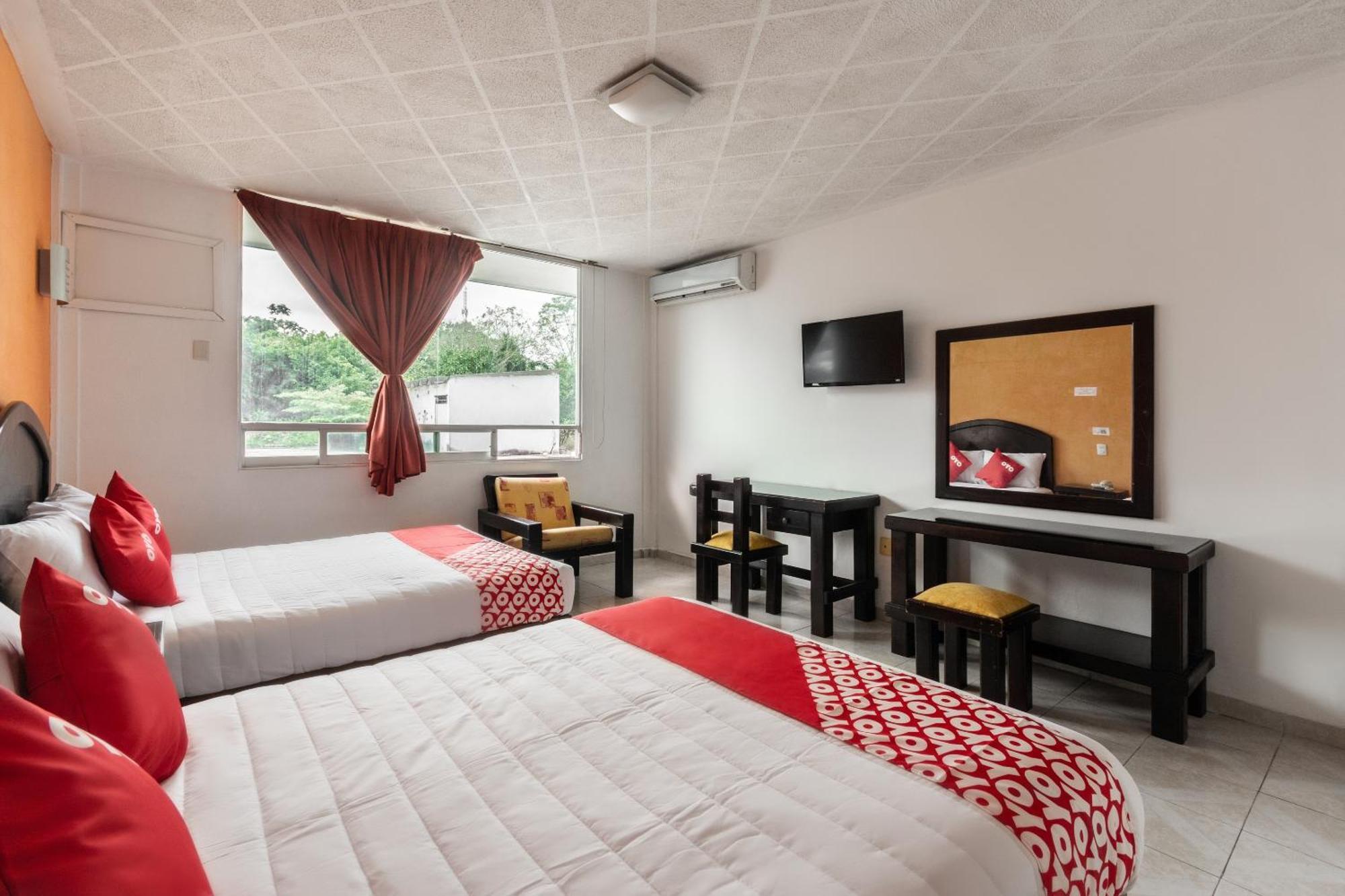 Oyo Hotel Casa Blanca Martínez de La Torre Kültér fotó