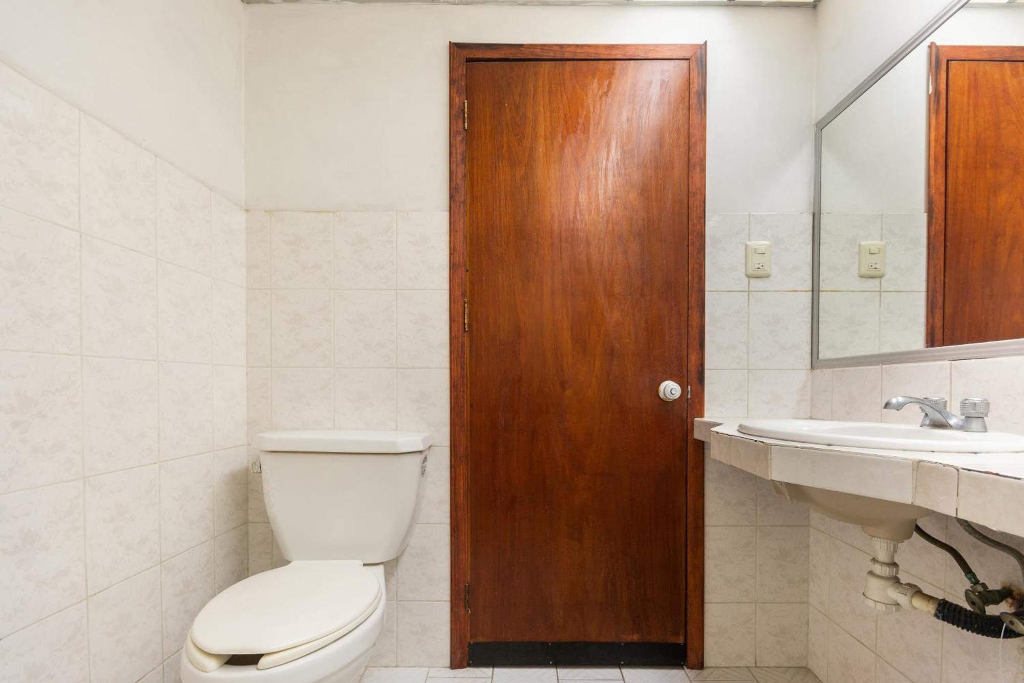 Oyo Hotel Casa Blanca Martínez de La Torre Kültér fotó