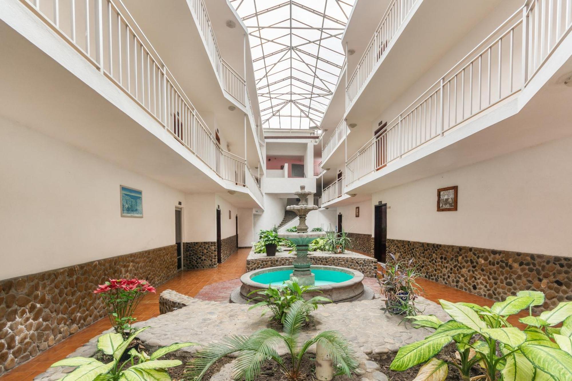 Oyo Hotel Casa Blanca Martínez de La Torre Kültér fotó