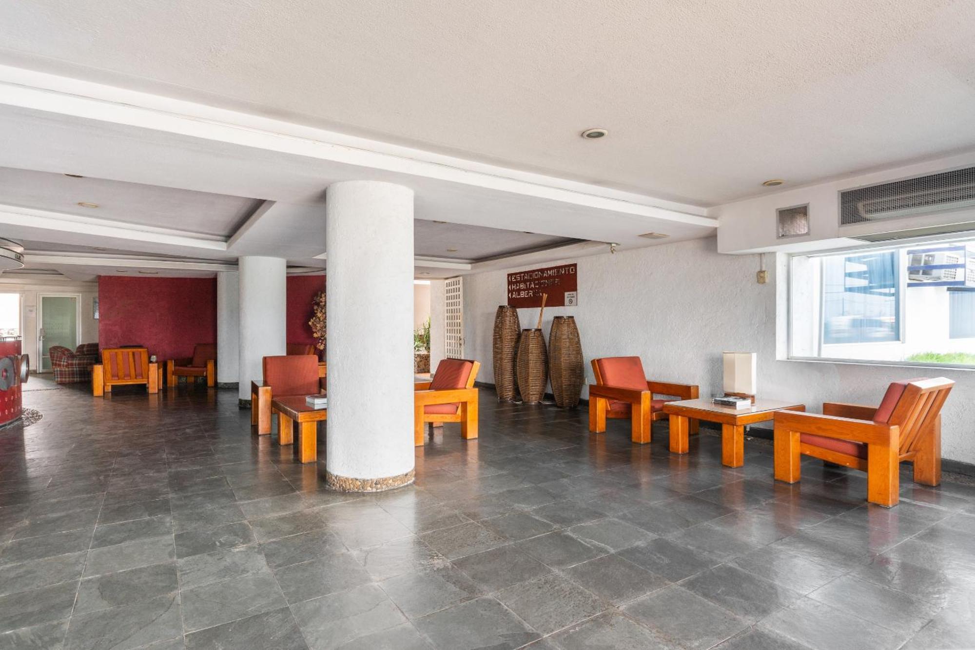 Oyo Hotel Casa Blanca Martínez de La Torre Kültér fotó