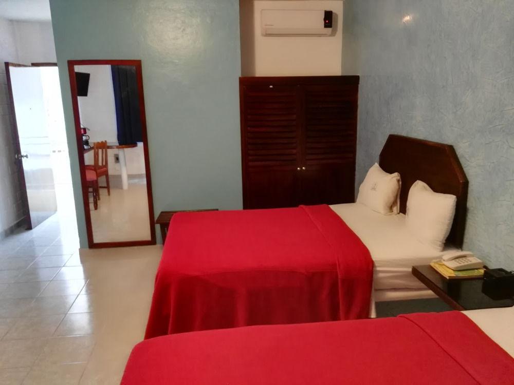 Oyo Hotel Casa Blanca Martínez de La Torre Kültér fotó