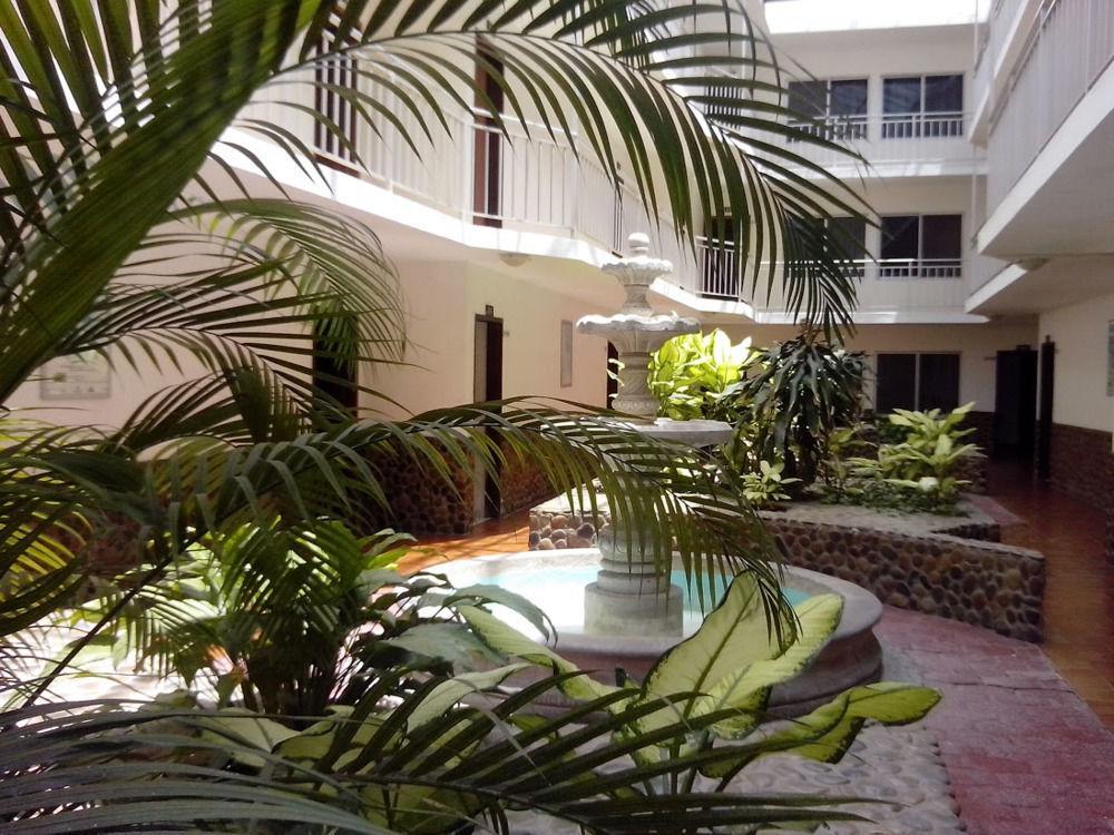 Oyo Hotel Casa Blanca Martínez de La Torre Kültér fotó